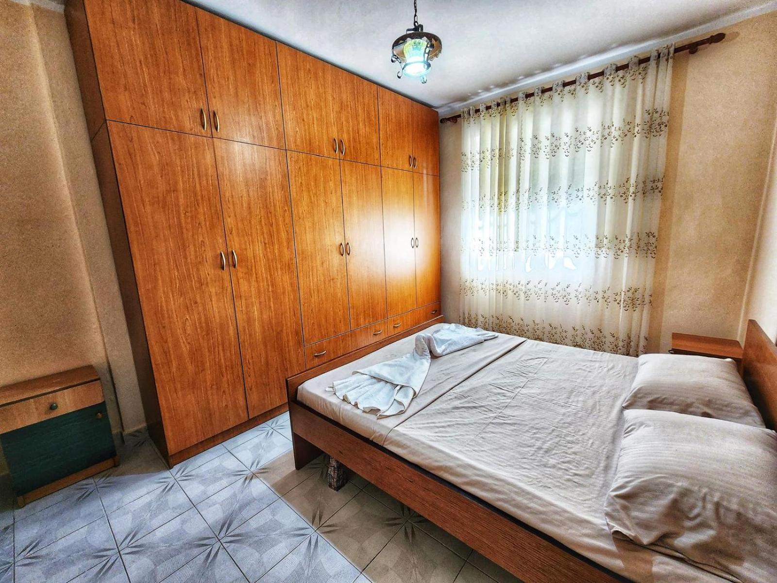Grace Apartment City Center Тирана Екстериор снимка